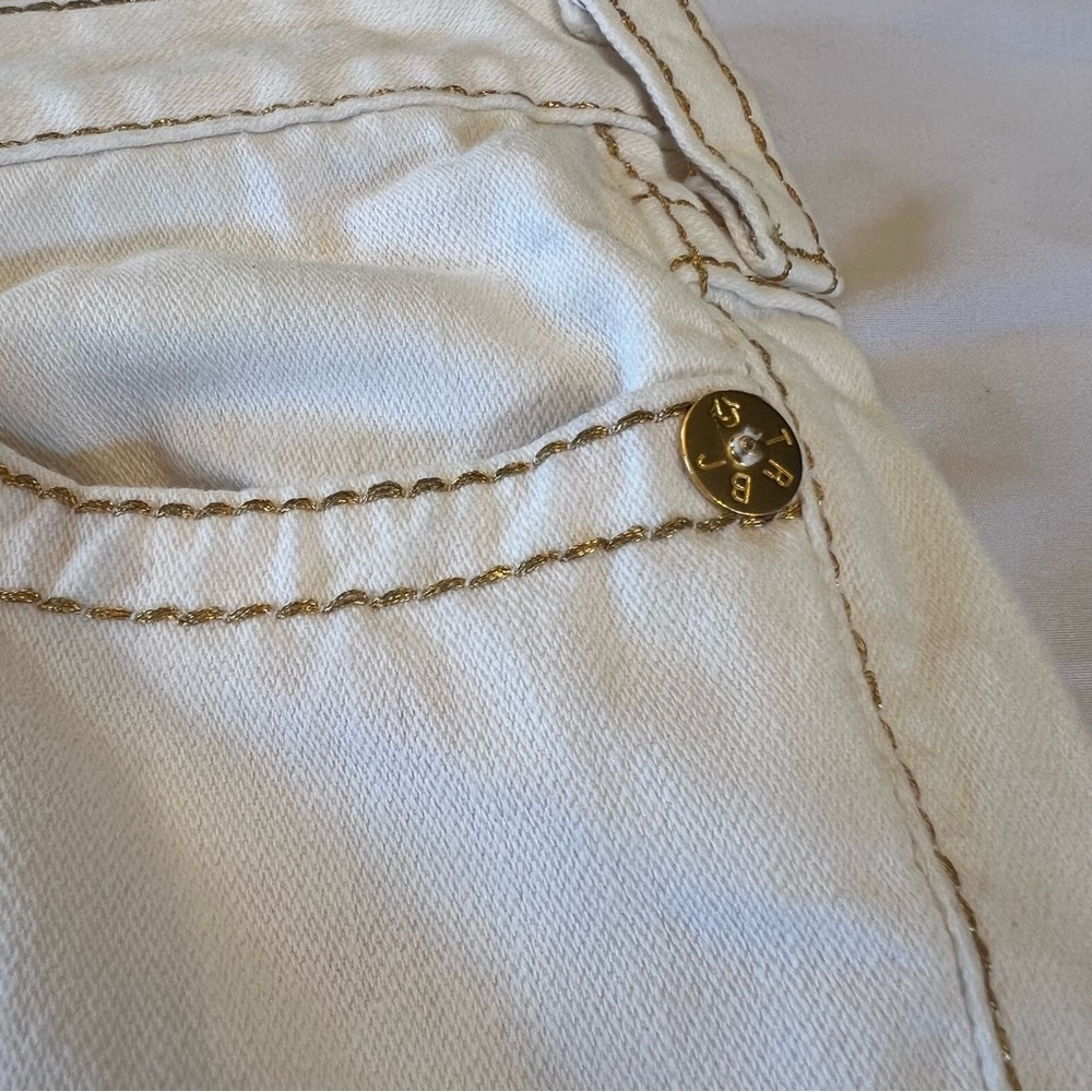 True Religion Joey Big T Y2K Gold Embroidered Flare White Denim Jeans Size 26 - Picture 6 of 14
